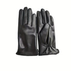 Gants cuir femme, coloris noir classique, posés à plat
