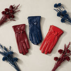Gants cuir femme violet, vue portée avec manteau