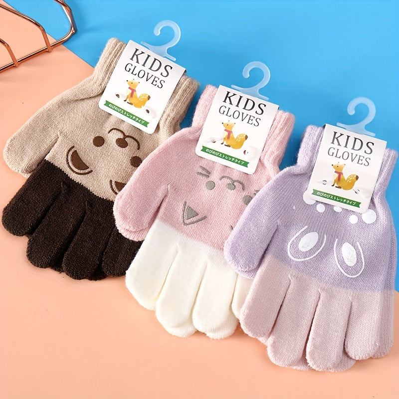 Gants enfant tricotés, vue de dos
