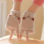 Mitaines enfant oreilles de chat, vue détail