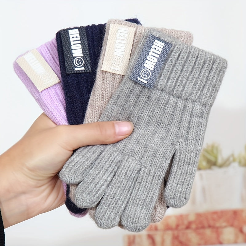 Gants enfant en laine tricotée, vue détail