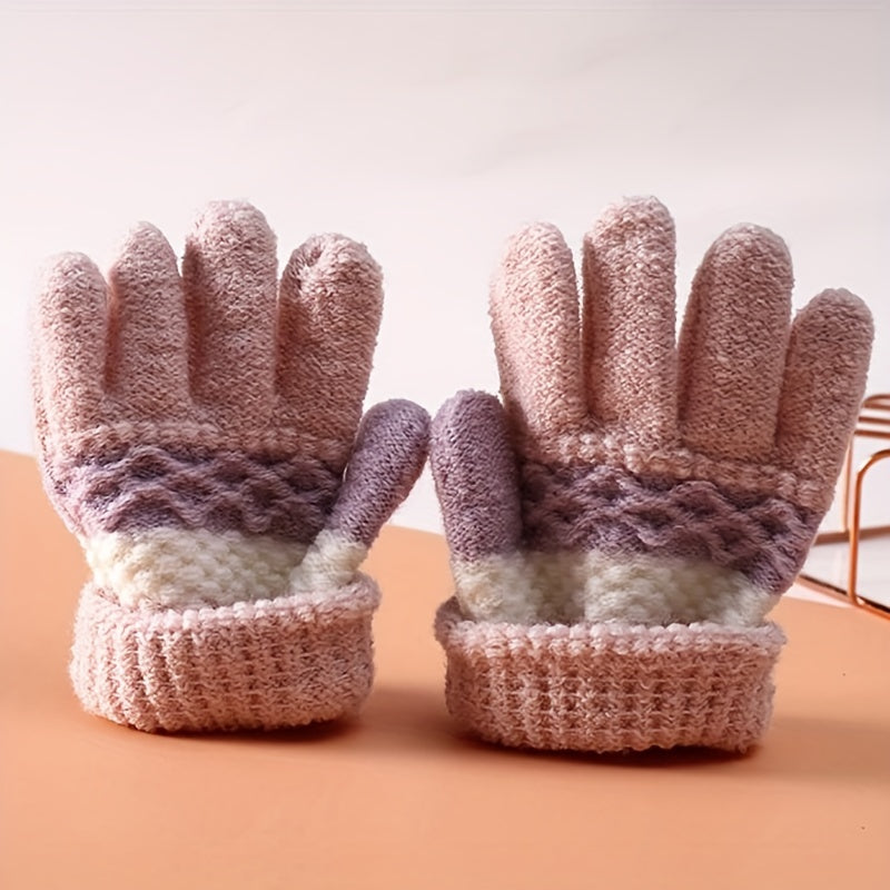 Gants enfant maternelle, vue détail