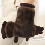 Gants femme, vue rapprochée de la paume
