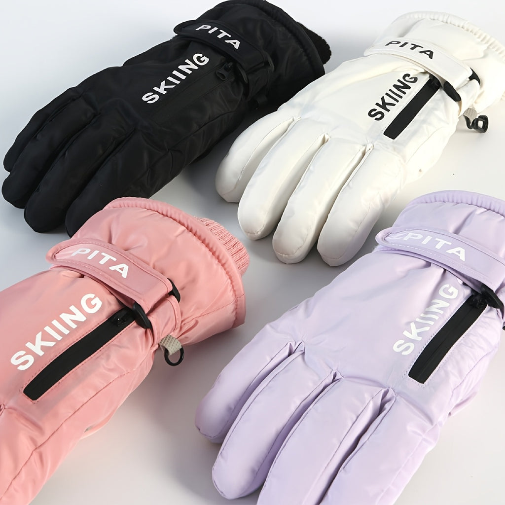 Gants de ski noir, blanc, rose et violet clair présentés ensemble