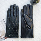 Gants femme cuir PU noir, vue de la paume