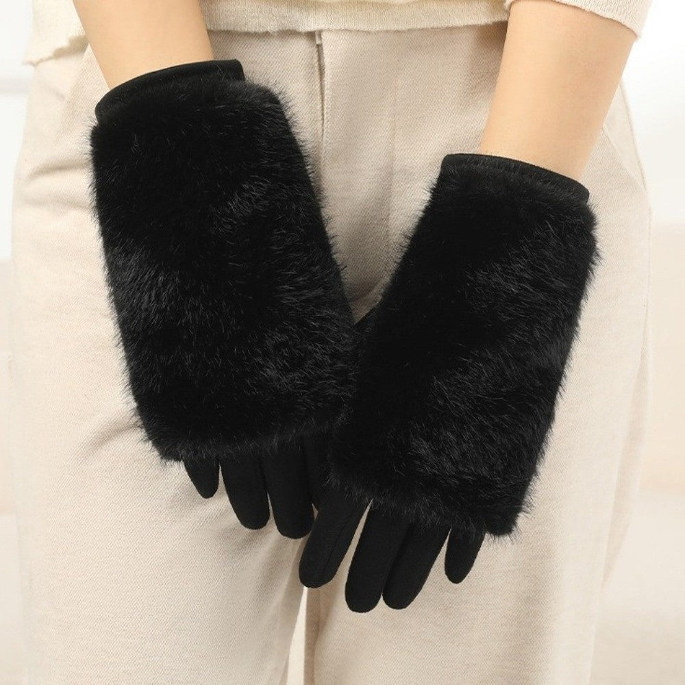 Gants femme, cinq coloris présentés ensemble