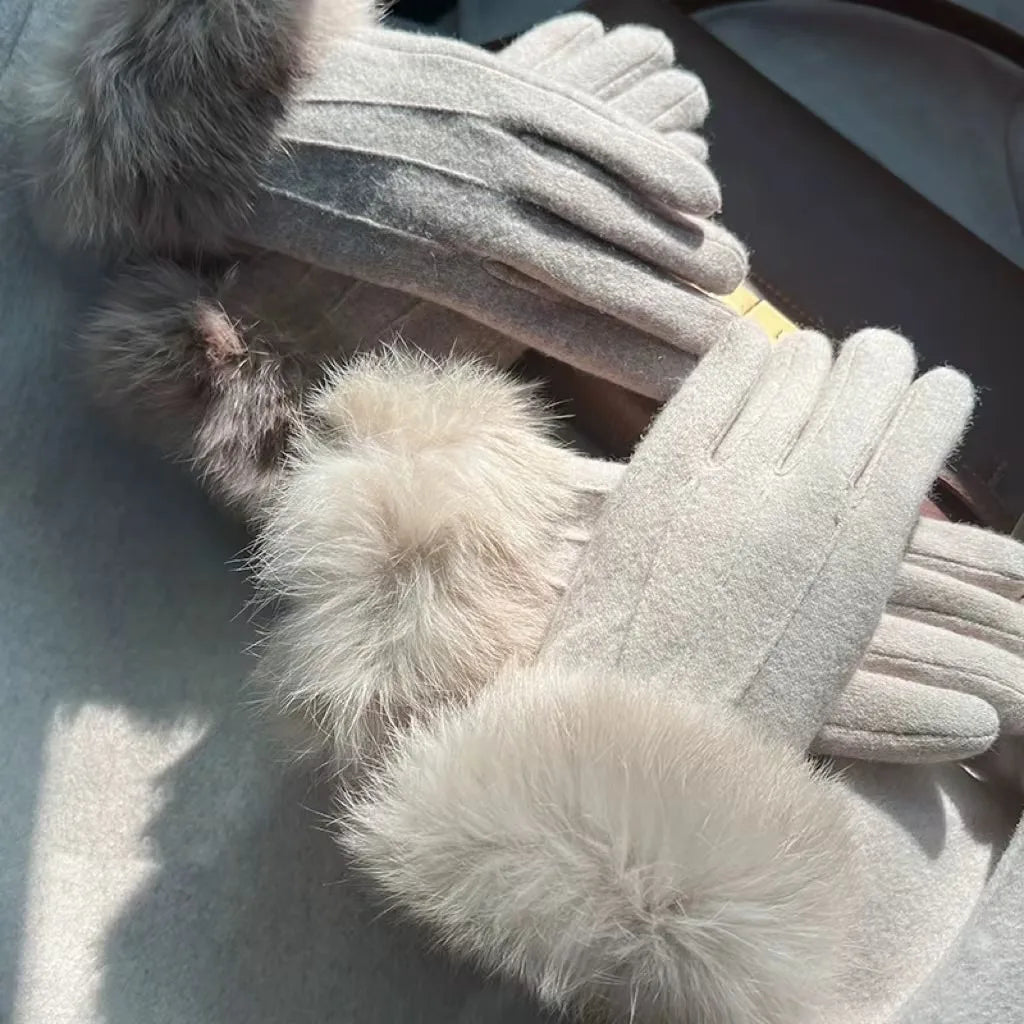 Gant femme taupe en peluche épaisse, vue de face