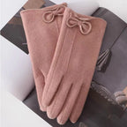 Gant femme rose pâle en laine, nœud décoratif
