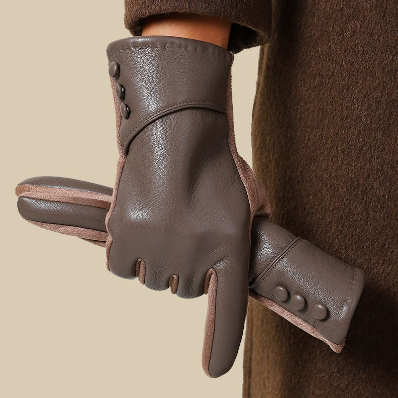 Gant femme, détail des trois boutons