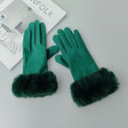 Gants femme suédine, coloris vert bouteille, bordure fourrure