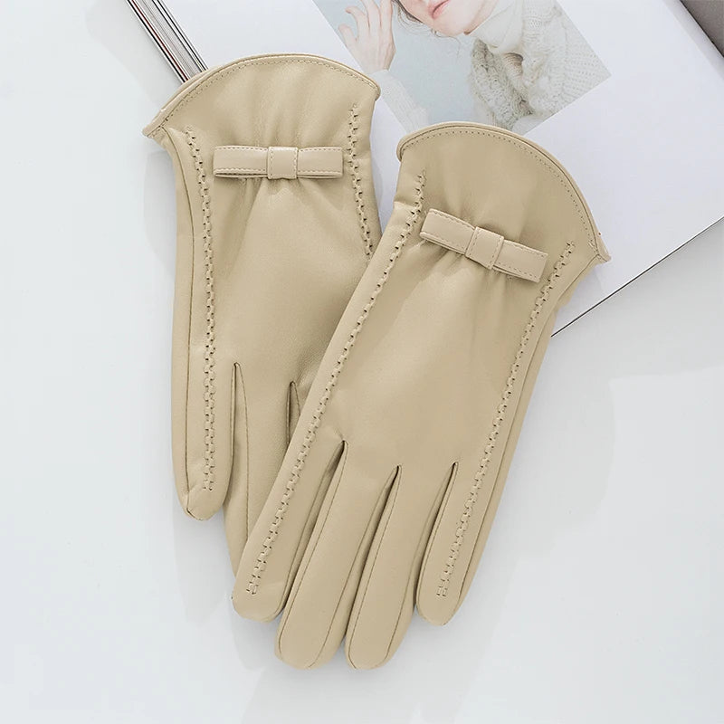 Gant femme taupe en cuir synthétique, fermeture bouton