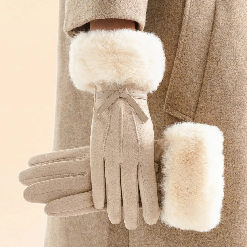 Gant femme ivoire en suédine, doublure peluche