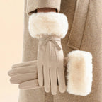 Gant femme ivoire en suédine, doublure peluche