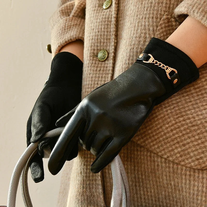 Gants similicuir femme, coloris noir, chaîne dorée au poignet