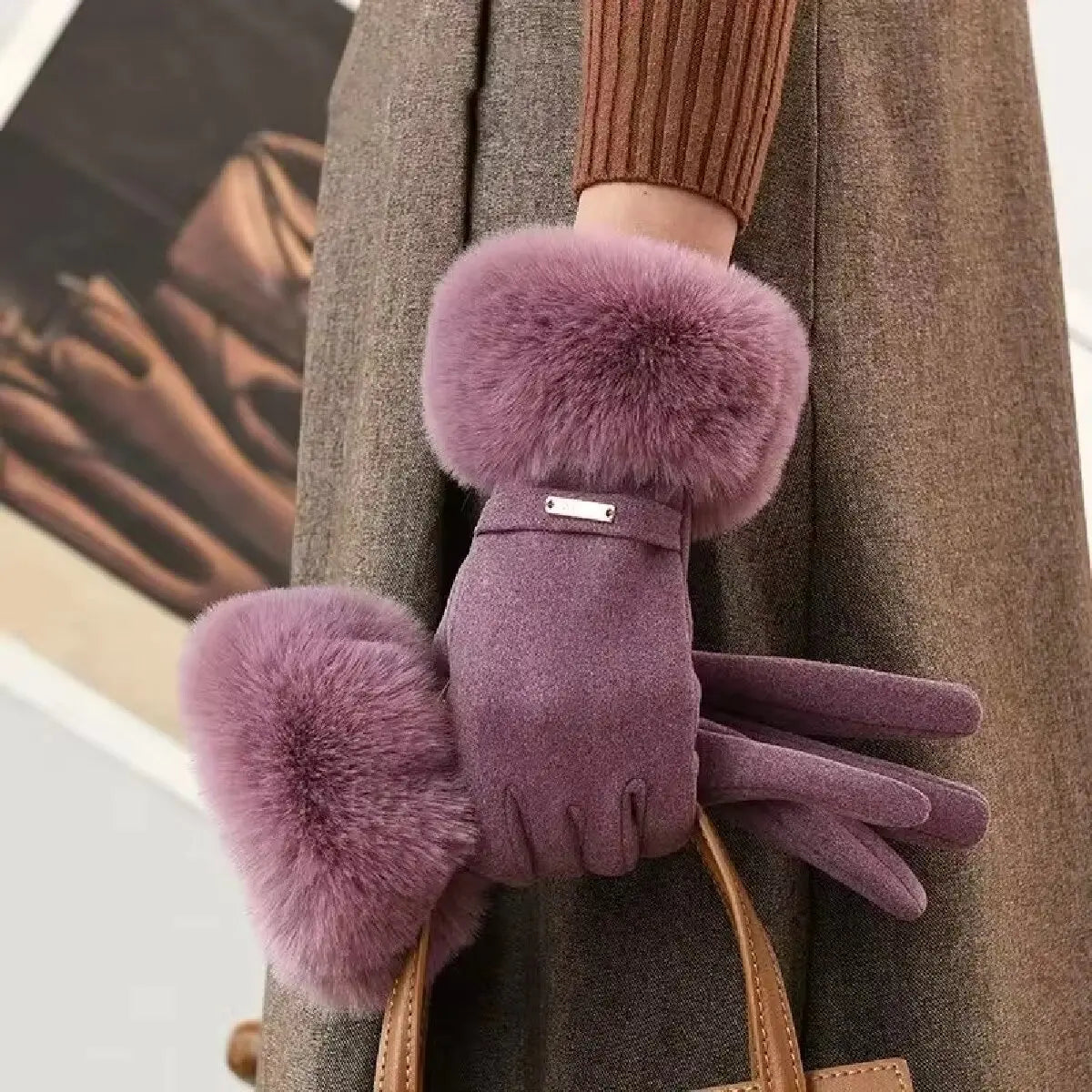 Gants femme en peluche, présentation des coloris