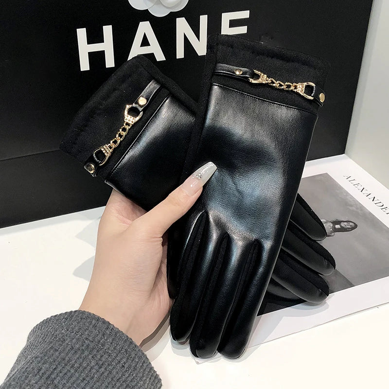 Gants femme similicuir blanc, chaîne dorée