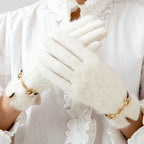 Gant femme ivoire en fourrure véritable, boucle dorée