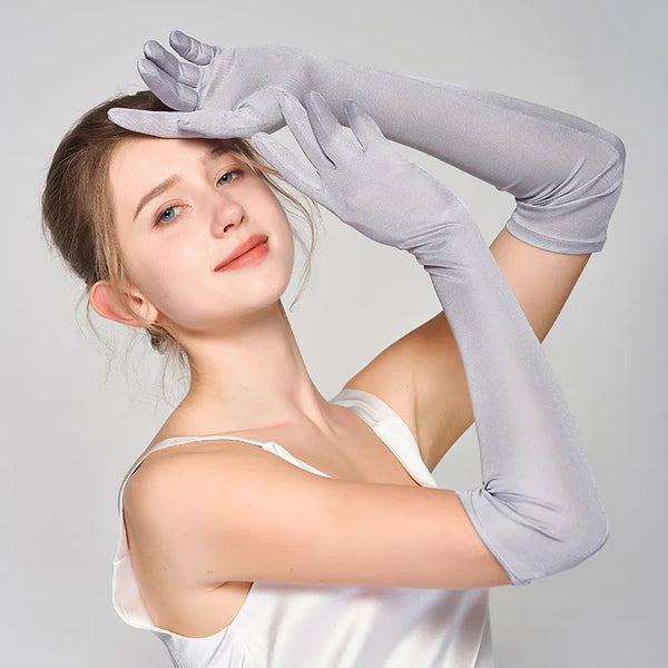 Gant femme long gris en soie, vue de face