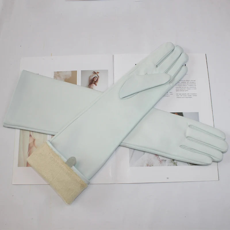 Gants cuir femme longs, coloris menthe, posés à plat