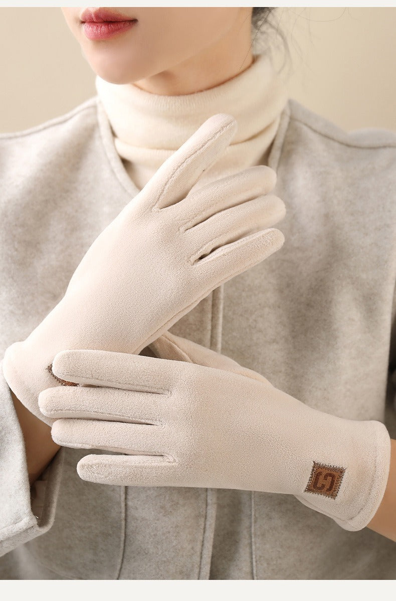 Gants femme polaire, zone tactile en usage