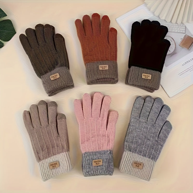 Gants femme en cachemire, plusieurs coloris présentés ensemble