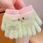 Gants enfant tricotés, coloris vert herbe