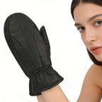 Moufle femme cuir, posée à plat