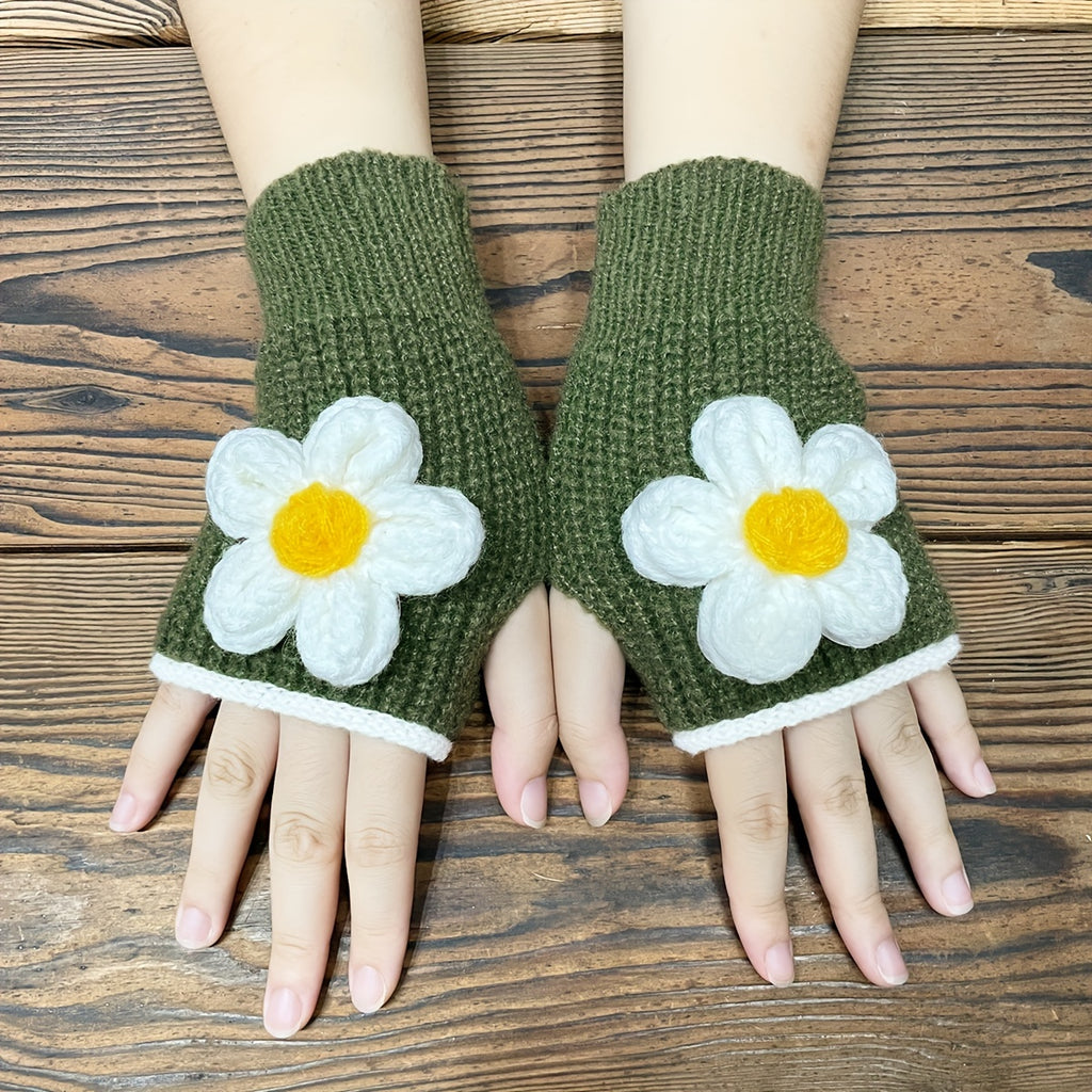 Mitaines femme vert kaki à marguerite crochetée, portées à plat