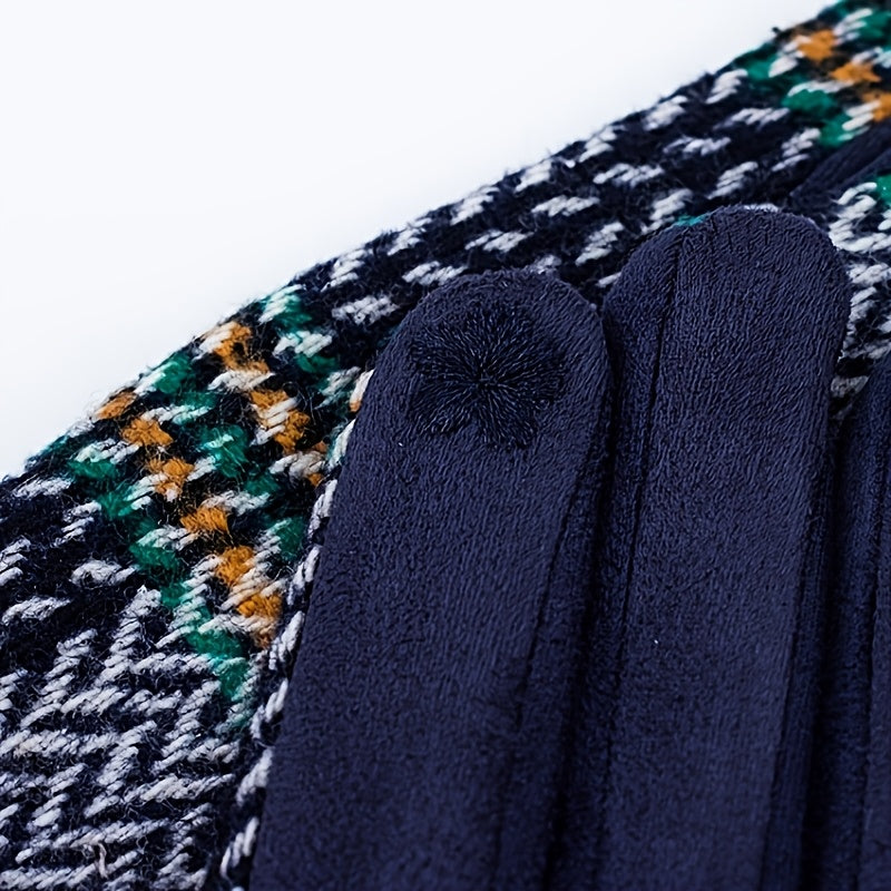 Gant tricot chevrons, détail du bout des doigts tactile
